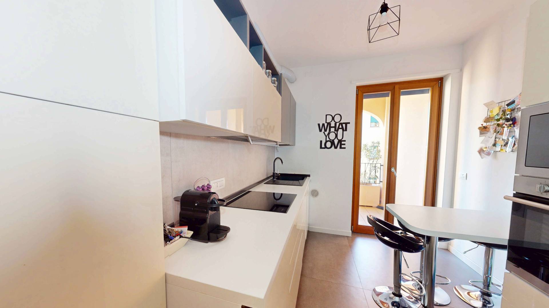 Appartamento in vendita a Tradate, STAZIONE FNM