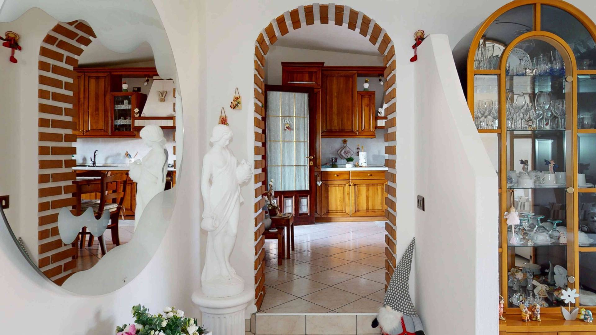 Appartamento in vendita a Tradate