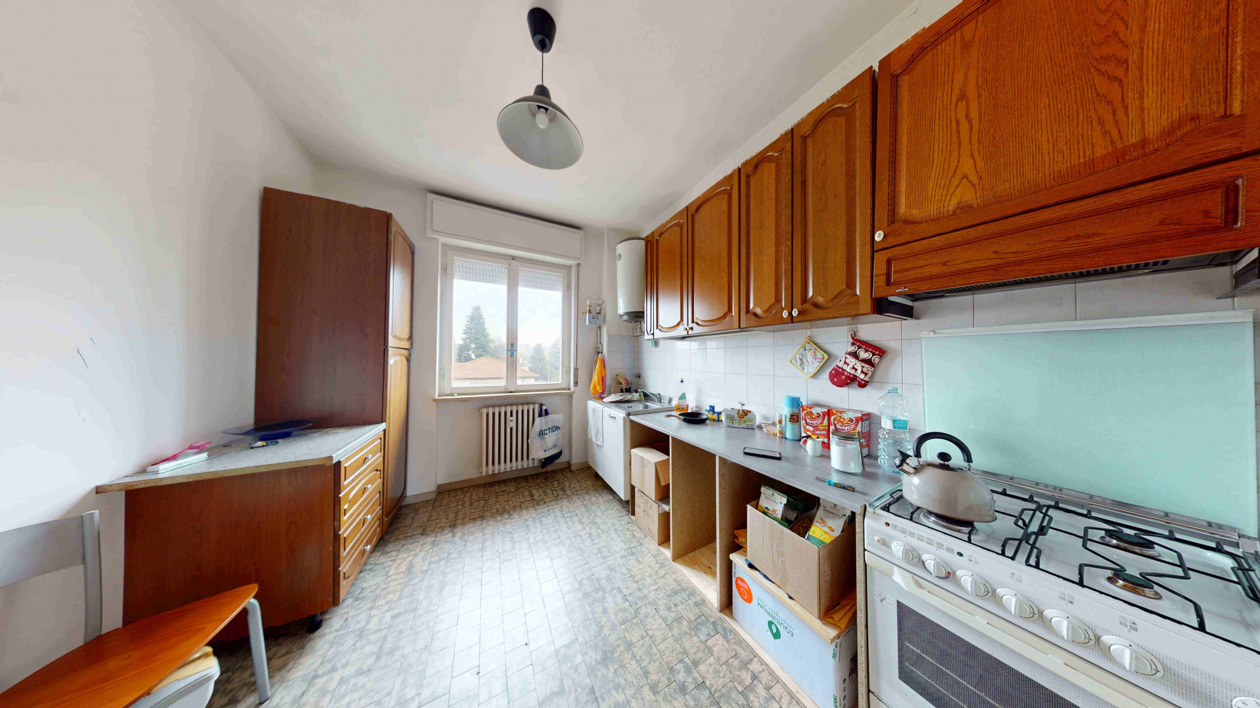 Appartamento in vendita a Tradate, SEMI-CENTRO