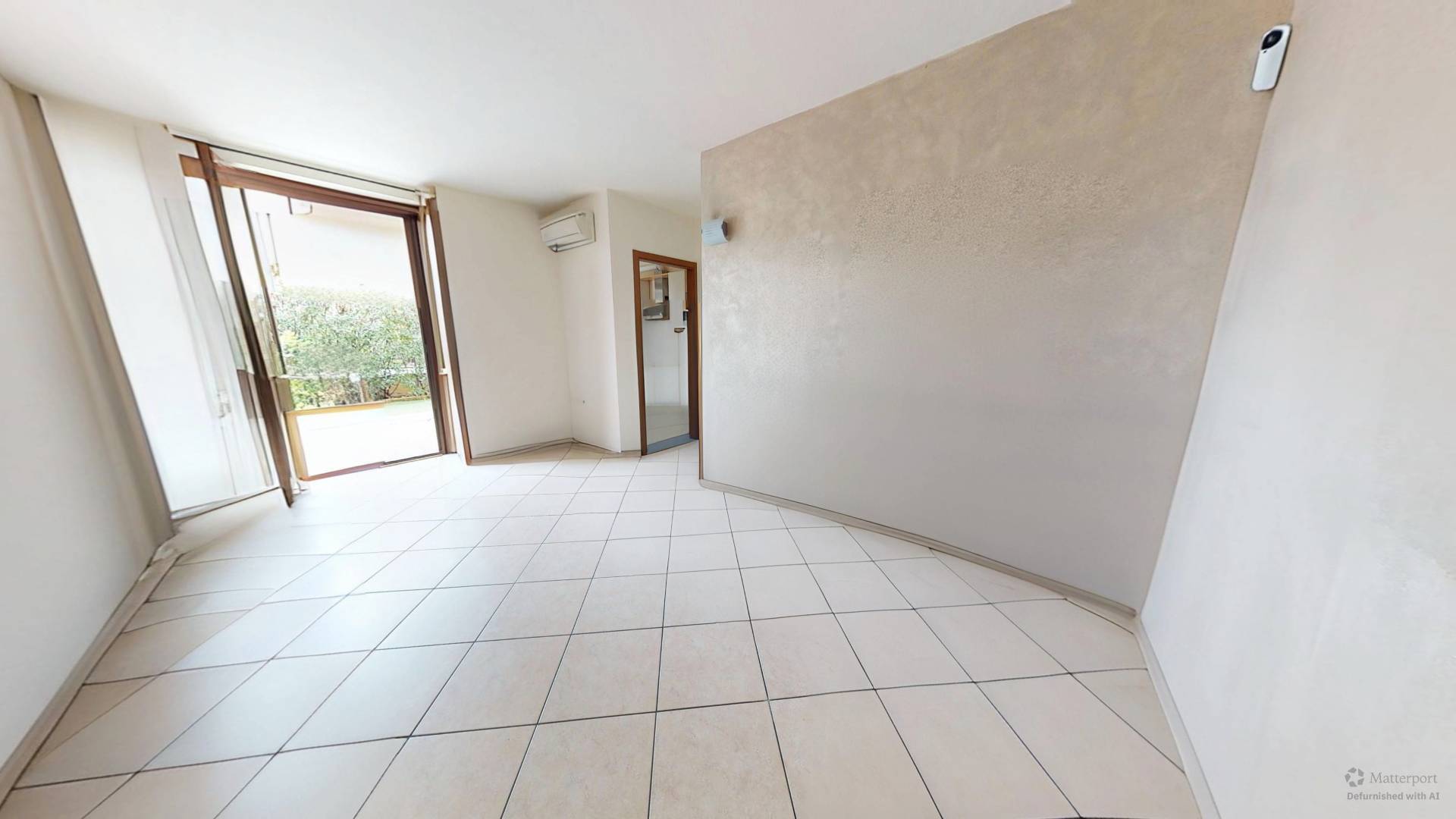 Appartamento in vendita a Lonate Ceppino