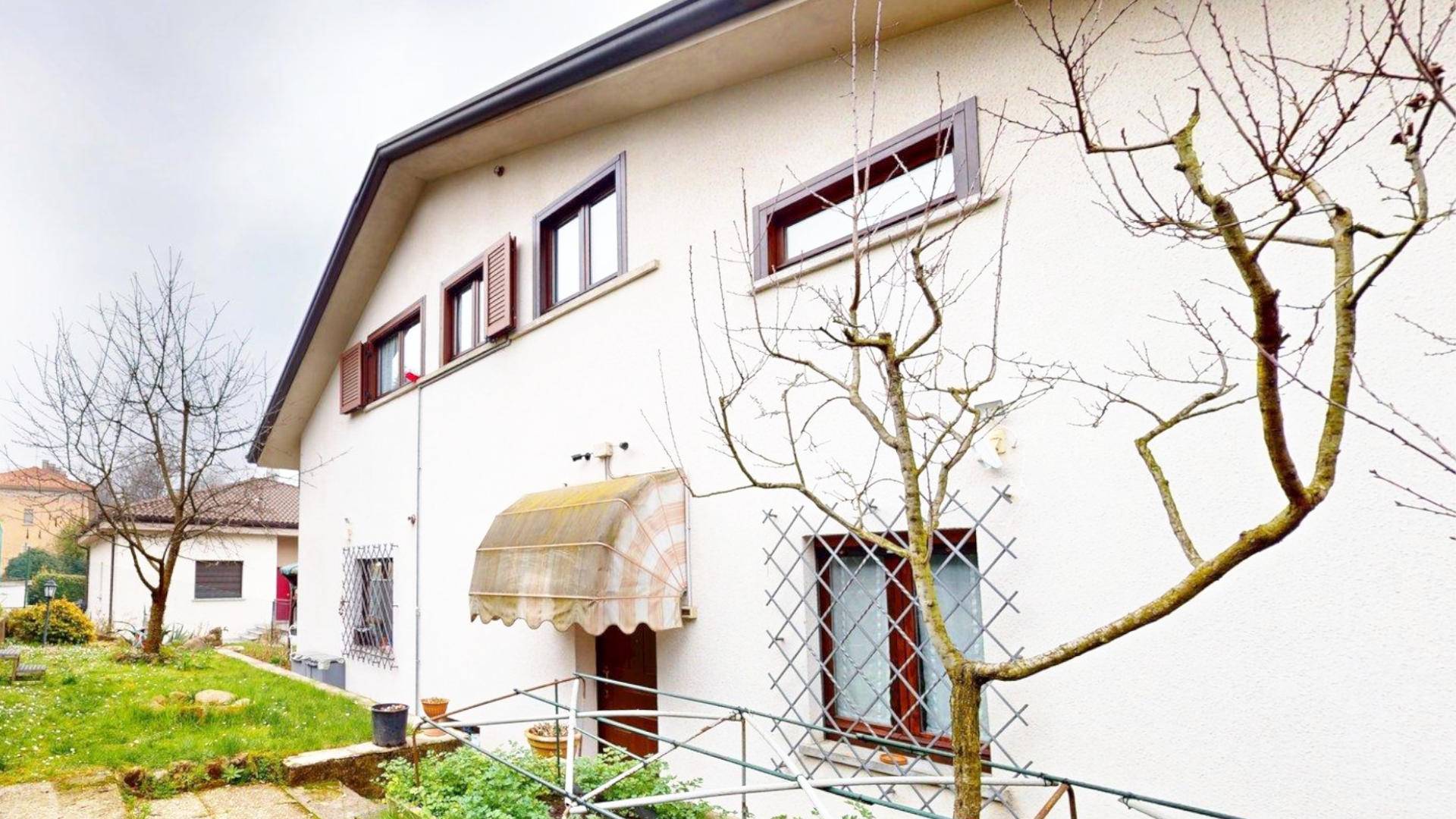 Villa in vendita a Tradate
