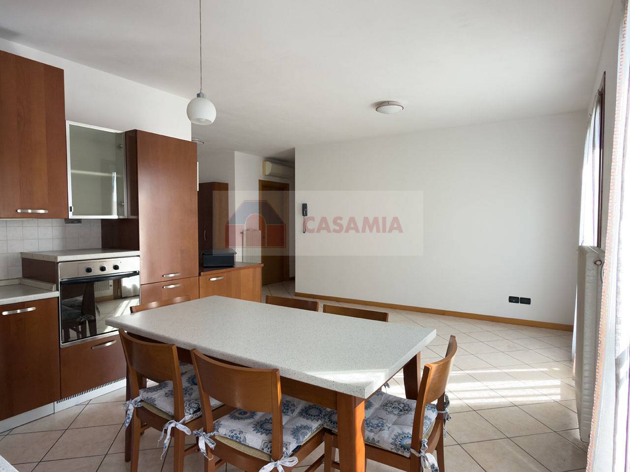 2 Camere in vendita a Chiarano, Centro