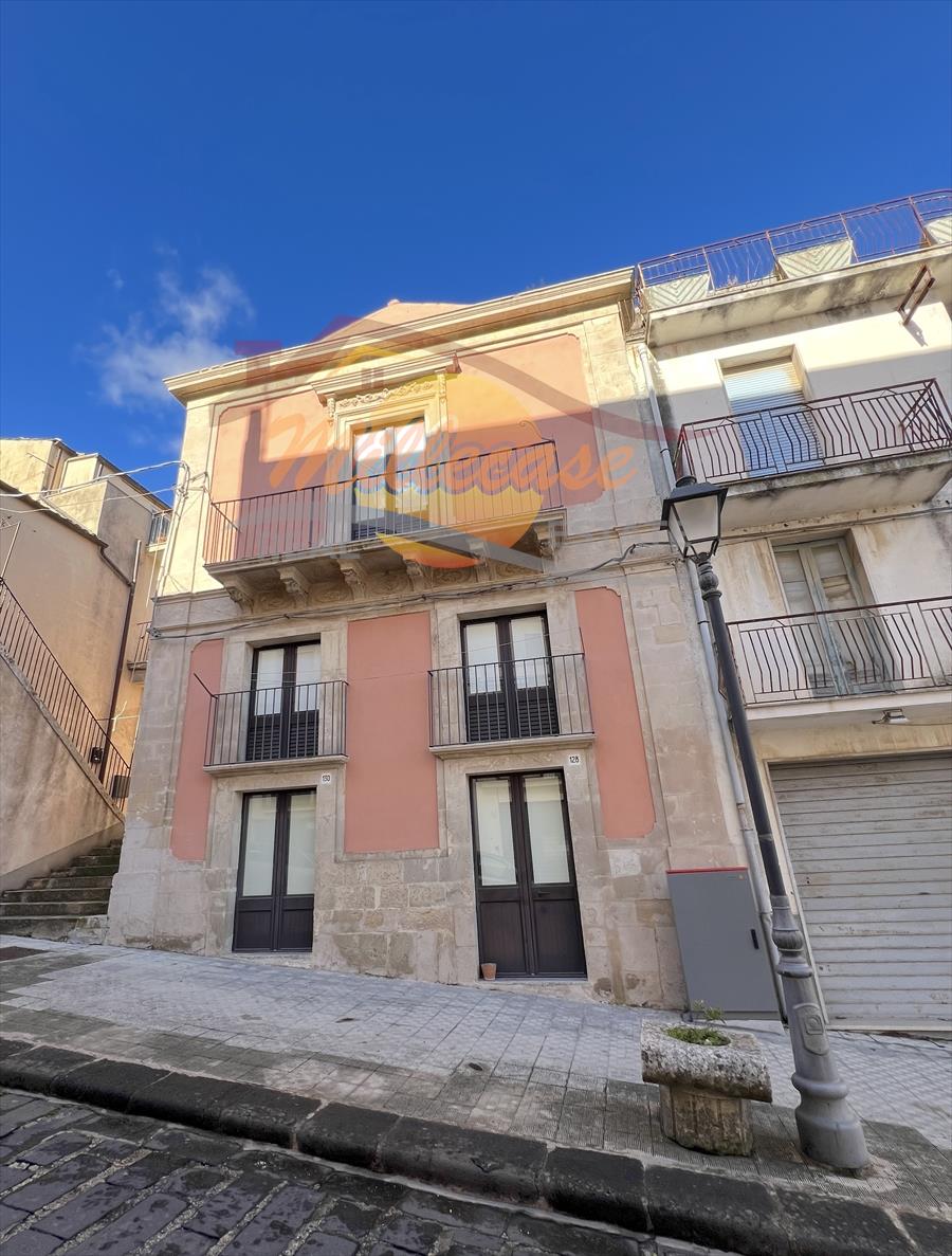 Casa indipendente in vendita in corso vittorio emanuele, Palazzolo Acreide