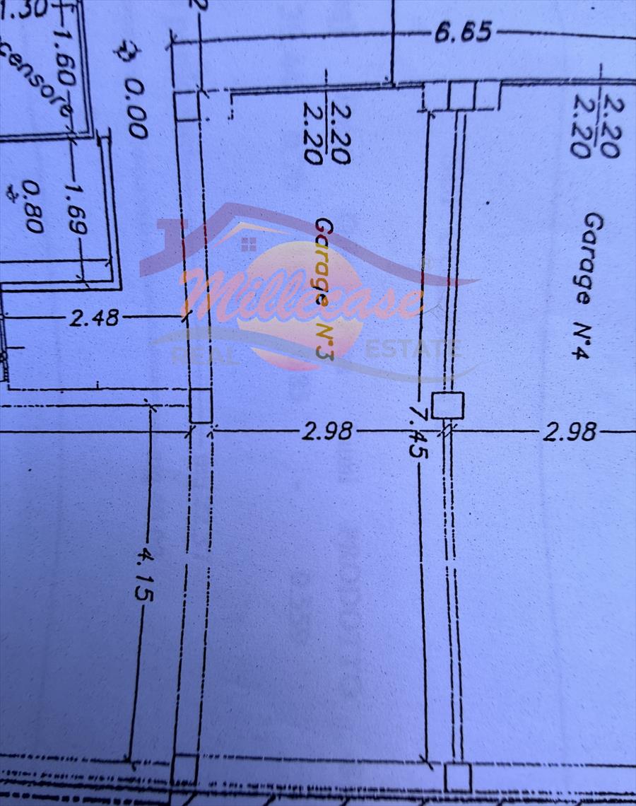 Box/Garage 22mq in vendita in via vanvitelli, Siracusa