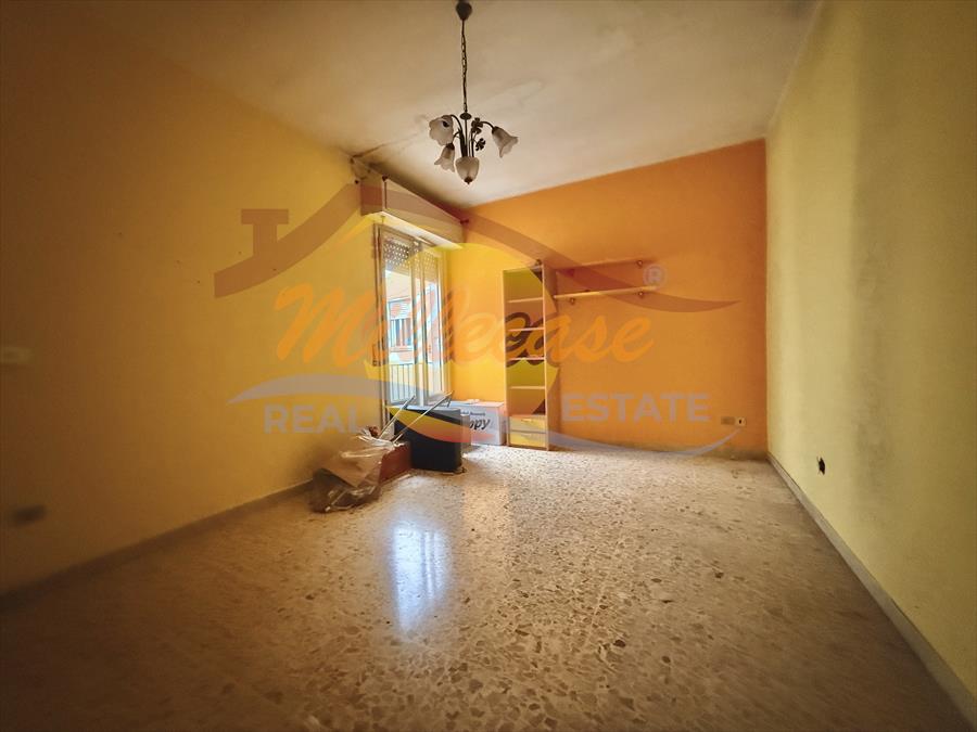 Trilocale da ristrutturare in via isonzo 159, Siracusa