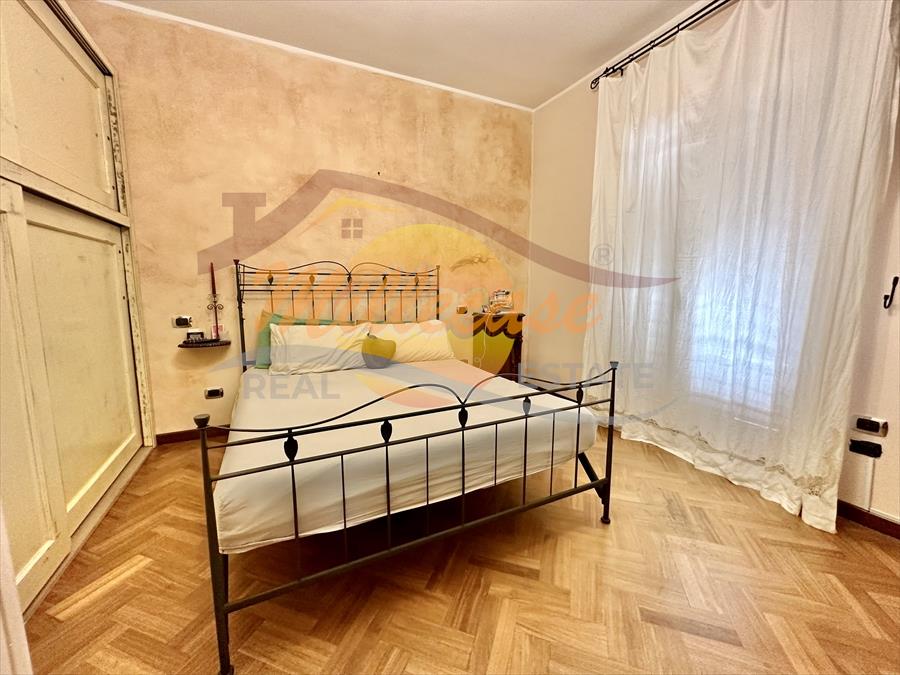 Casa indipendente vista mare in via senatore giovanni, Siracusa