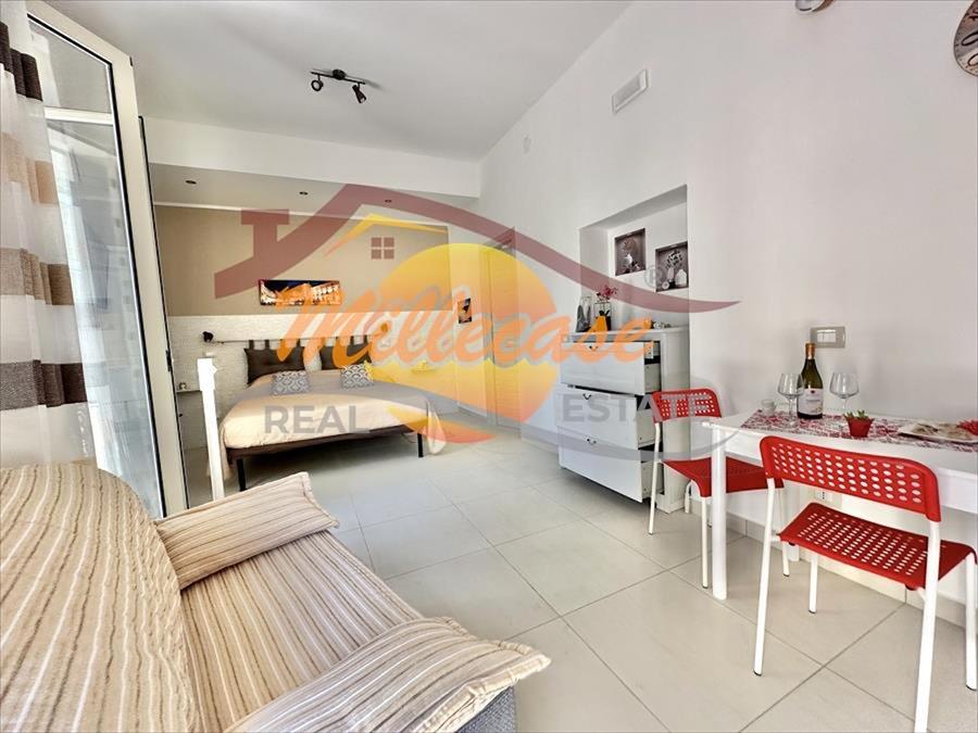 Monolocale ristrutturato in viale tunisi, Siracusa