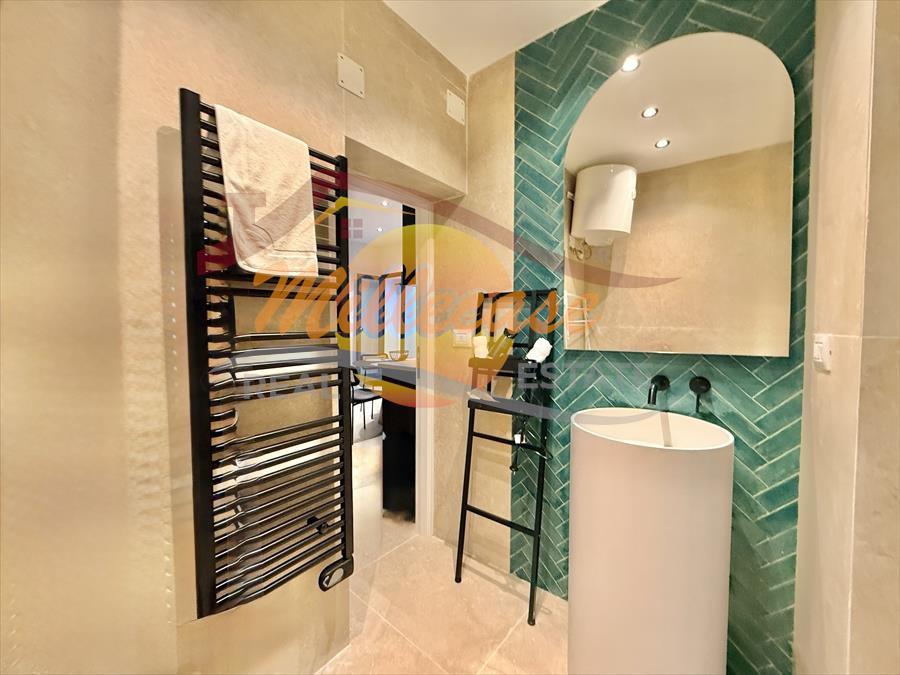 Bilocale ristrutturato in via della giudecca, Siracusa