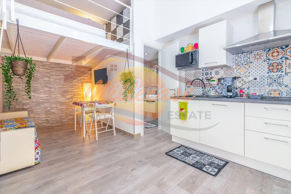 Bilocale ristrutturato in via catania, Siracusa