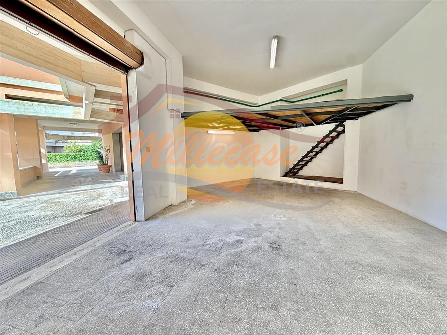 Box/Garage 35mq in vendita in viale tica, Siracusa
