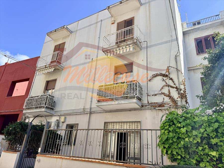 Casa indipendente in vendita in via vanvitelli, Siracusa