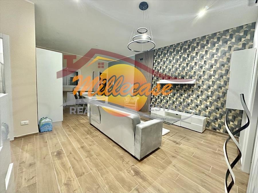 Bilocale ristrutturato in via austria, Siracusa