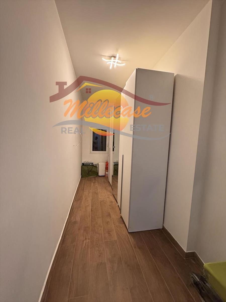 Bilocale ristrutturato in via austria, Siracusa