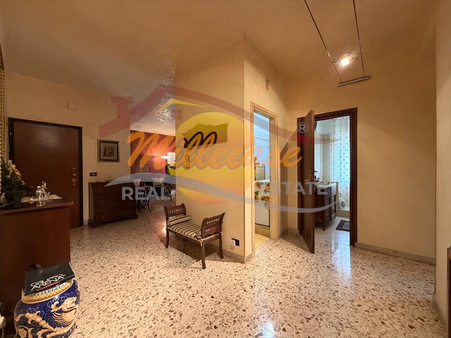 Quadrilocale ristrutturato in viale tisia, Siracusa