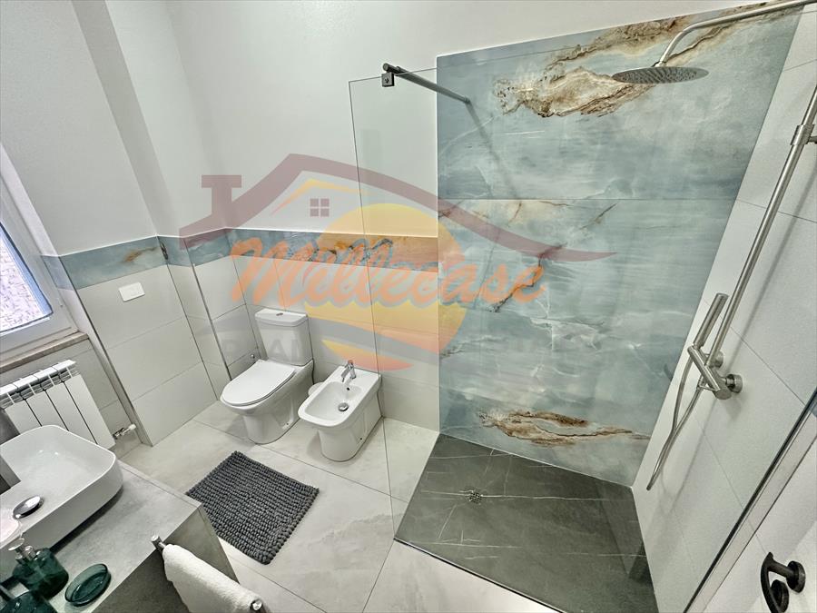 Trilocale ristrutturato in via adige, Siracusa