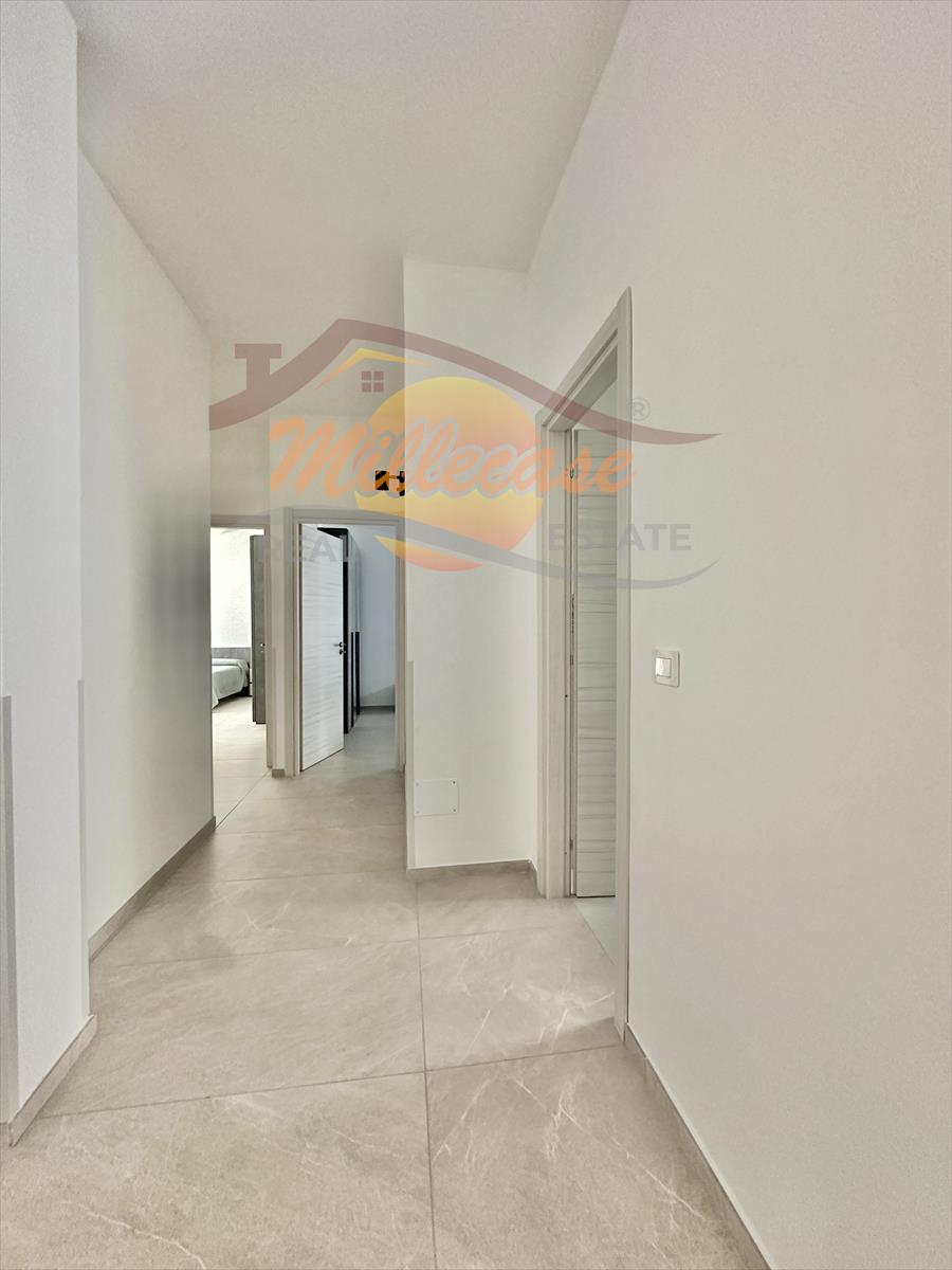 Trilocale ristrutturato in via adige, Siracusa