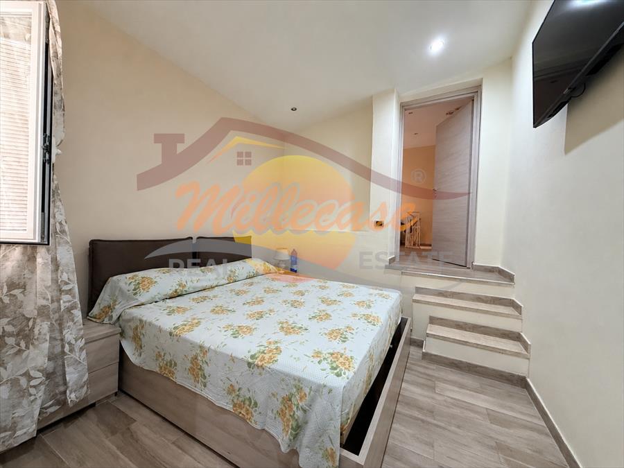Casa indipendente ristrutturata in via carso, Siracusa