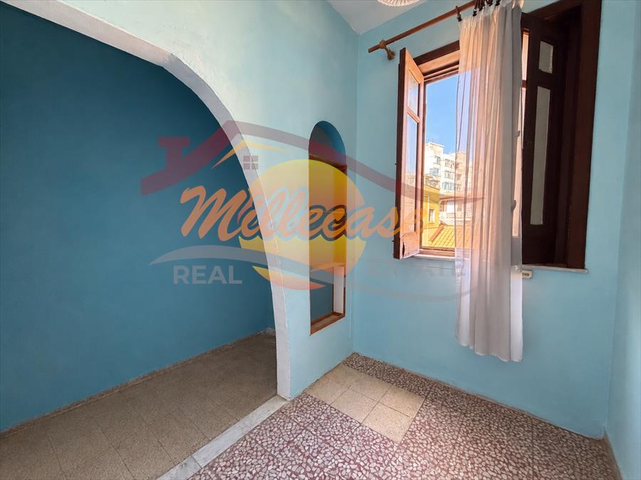 Casa indipendente da ristrutturare in via specchi, Siracusa