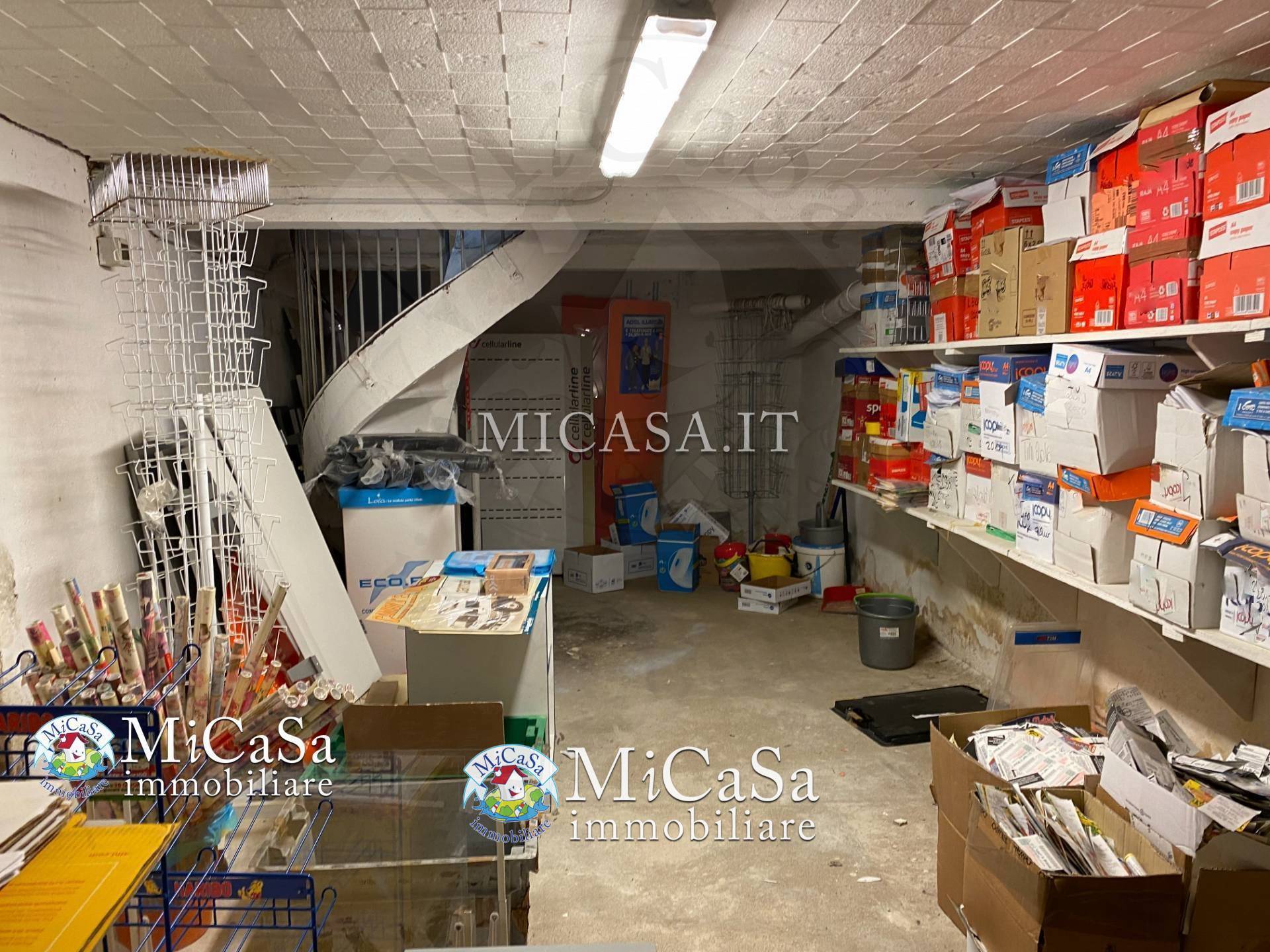 Locale commerciale in vendita a Pisa, 1 TIRRENIA