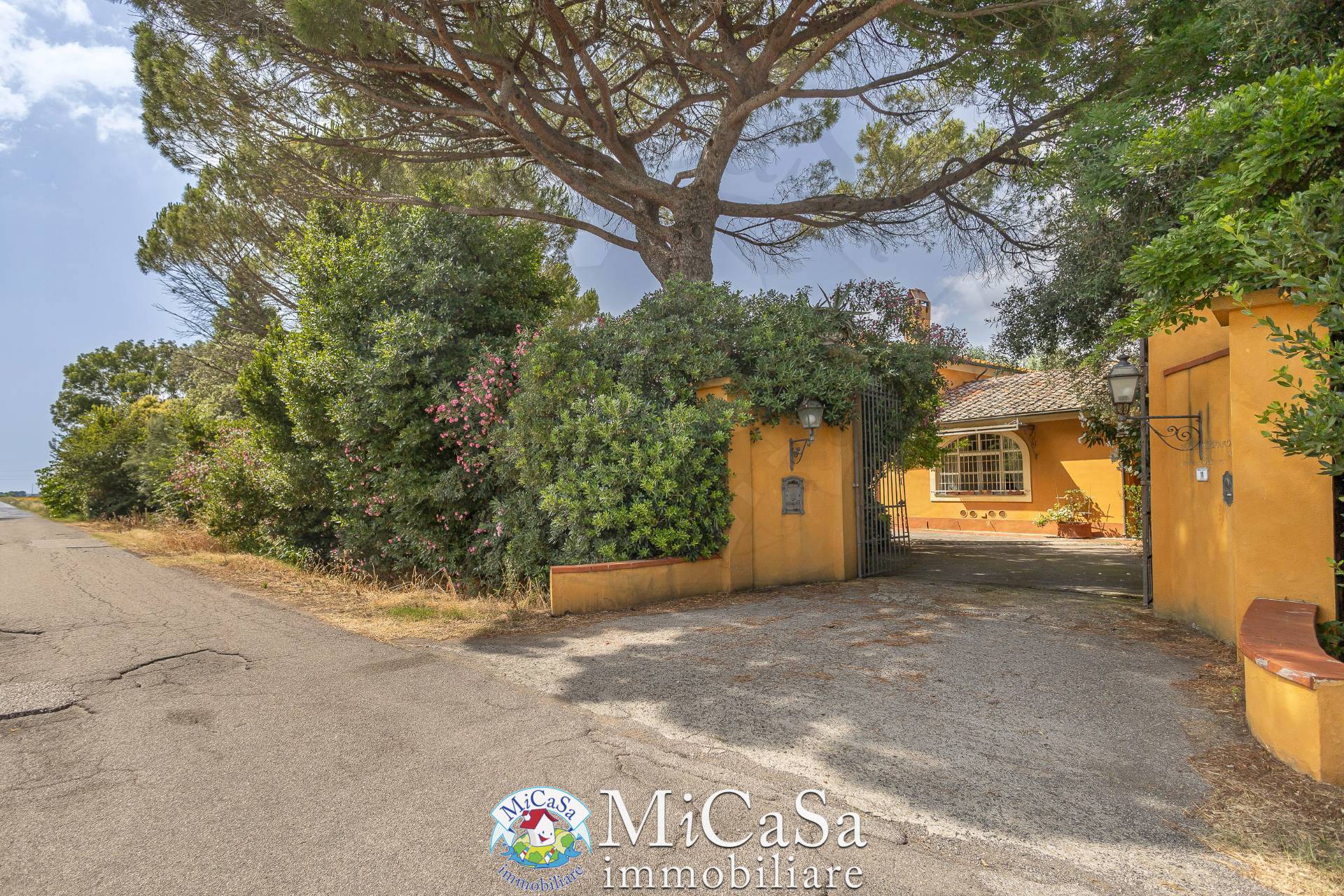 Villa in vendita a Collesalvetti