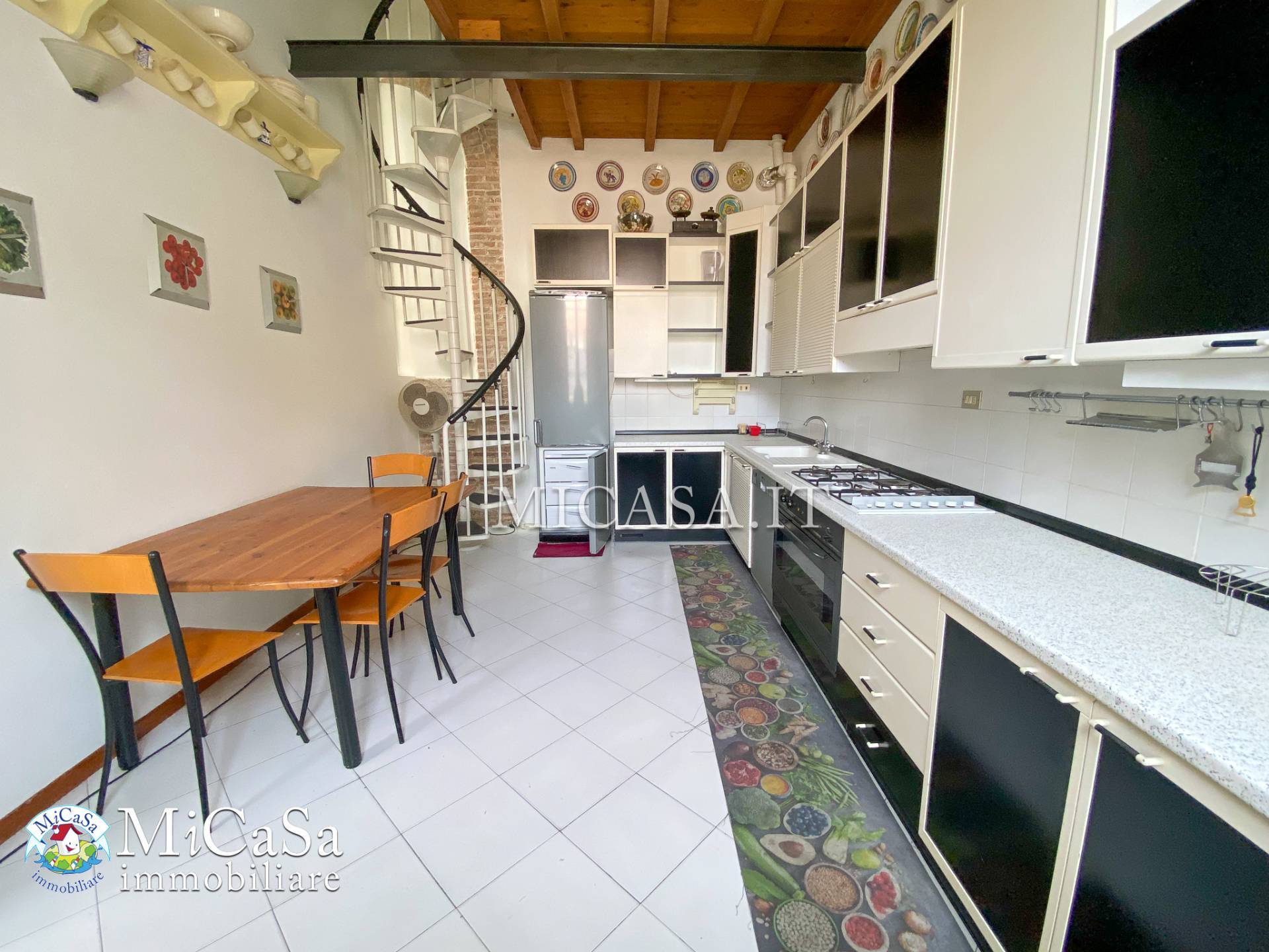 Appartamento in vendita a Pisa, CENTRO STORICO