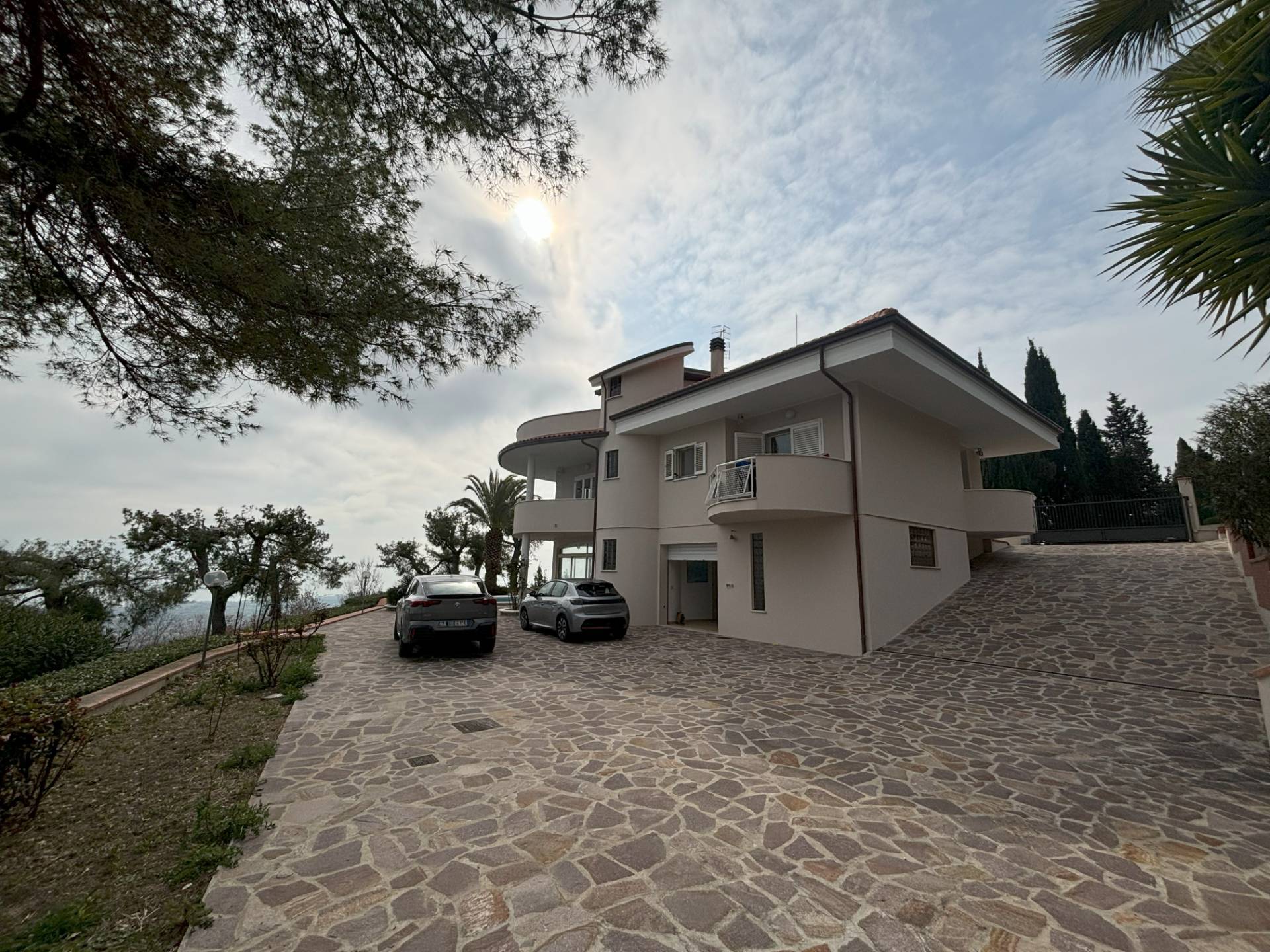 CASA/VILLA in vendita a Colonnella