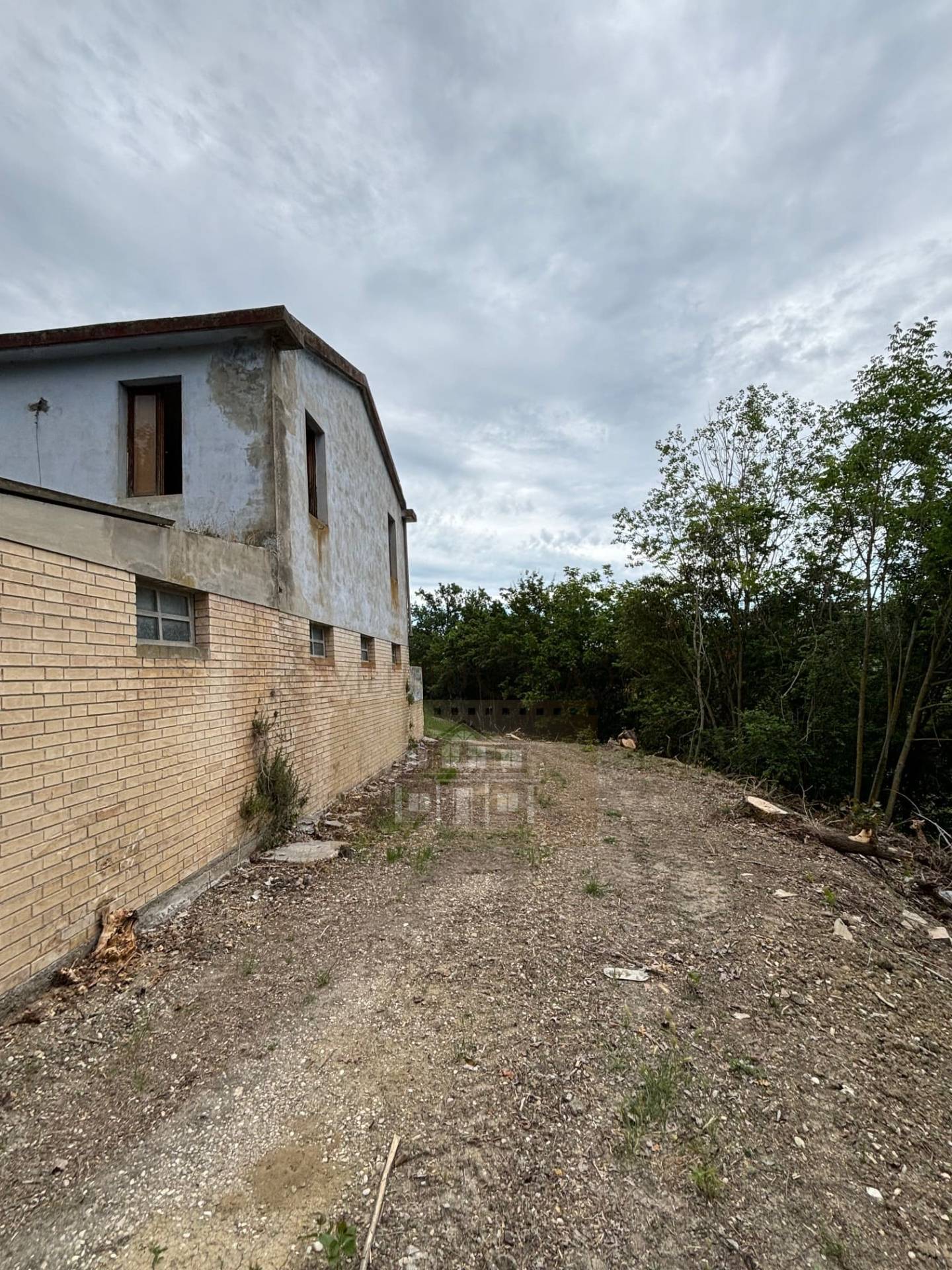 CASA COLONICA in vendita a Ripatransone