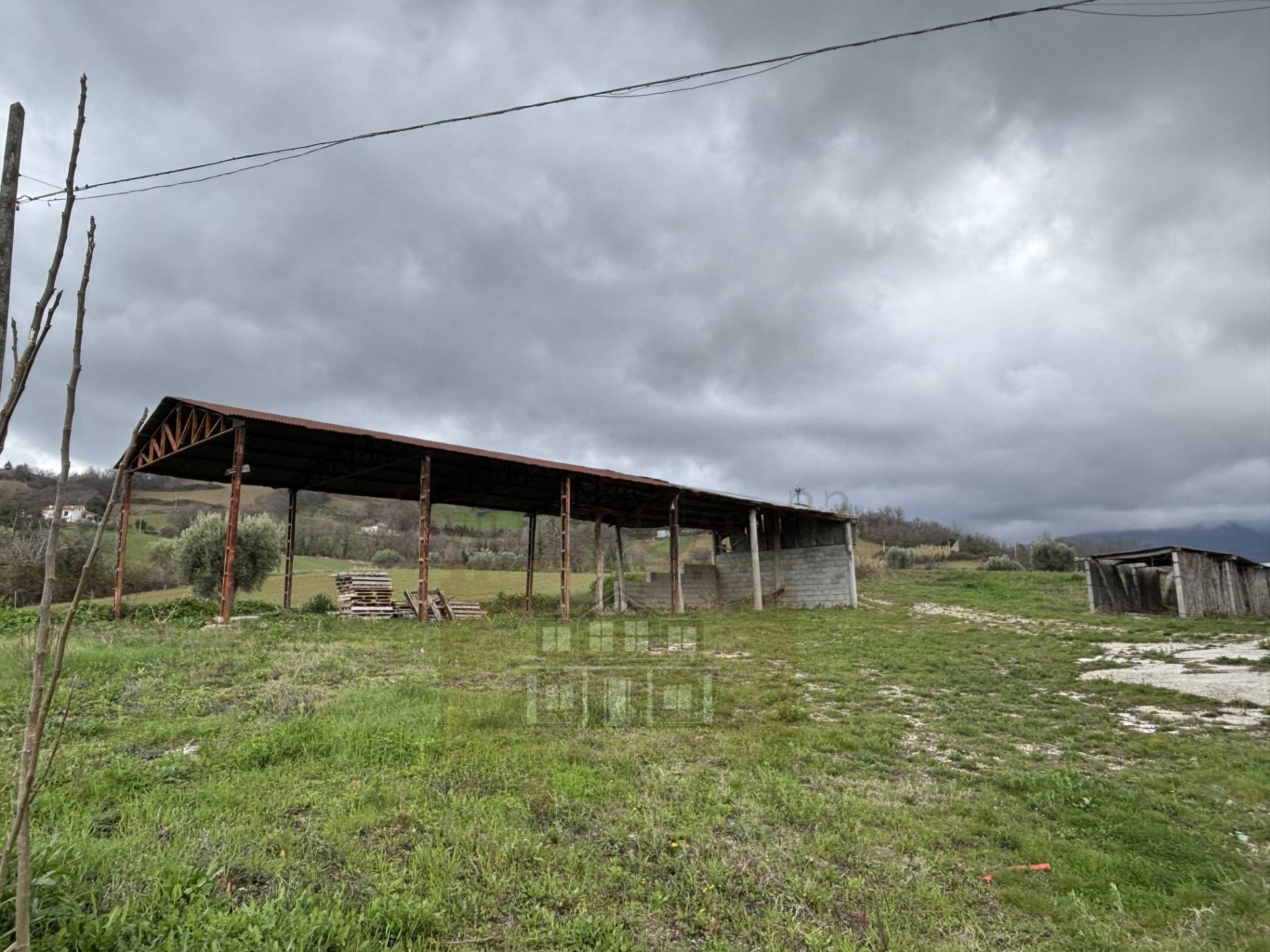 CASA COLONICA in vendita a Campli