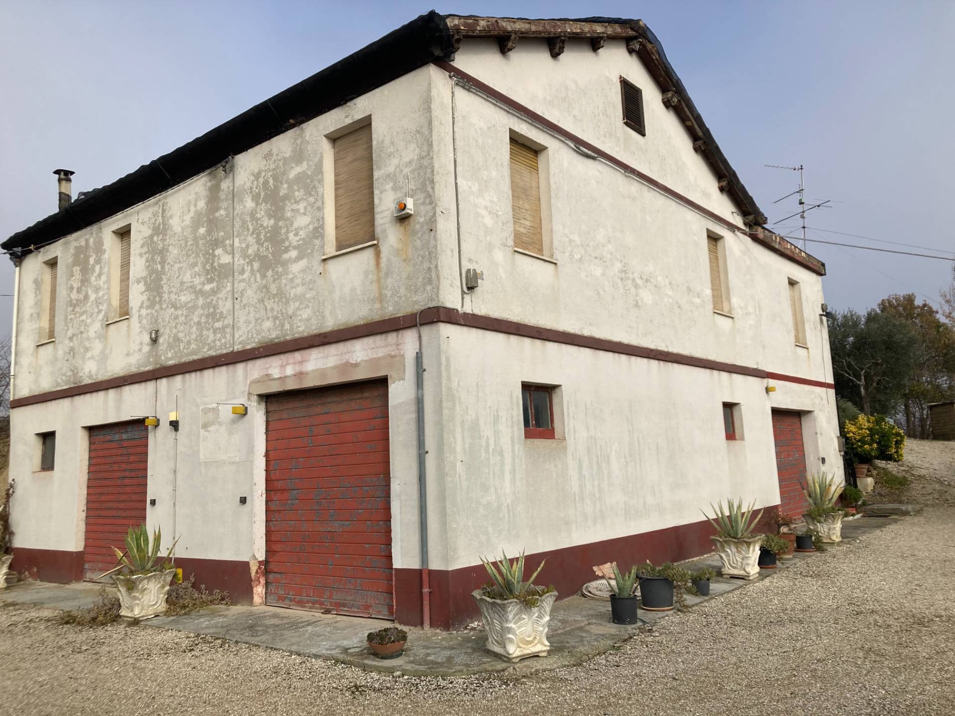 CASA COLONICA in vendita a Ripatransone