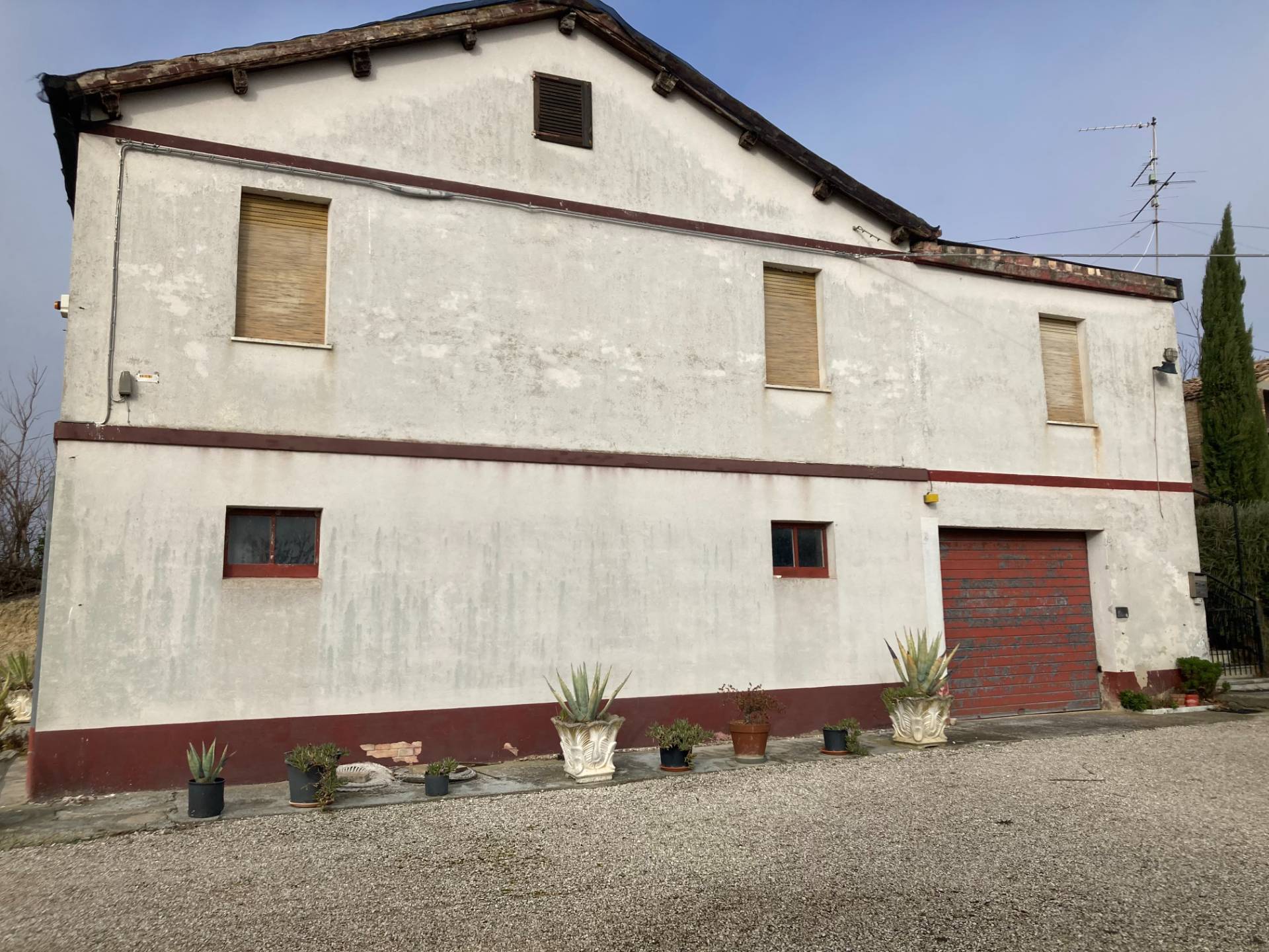 CASA COLONICA in vendita a Ripatransone