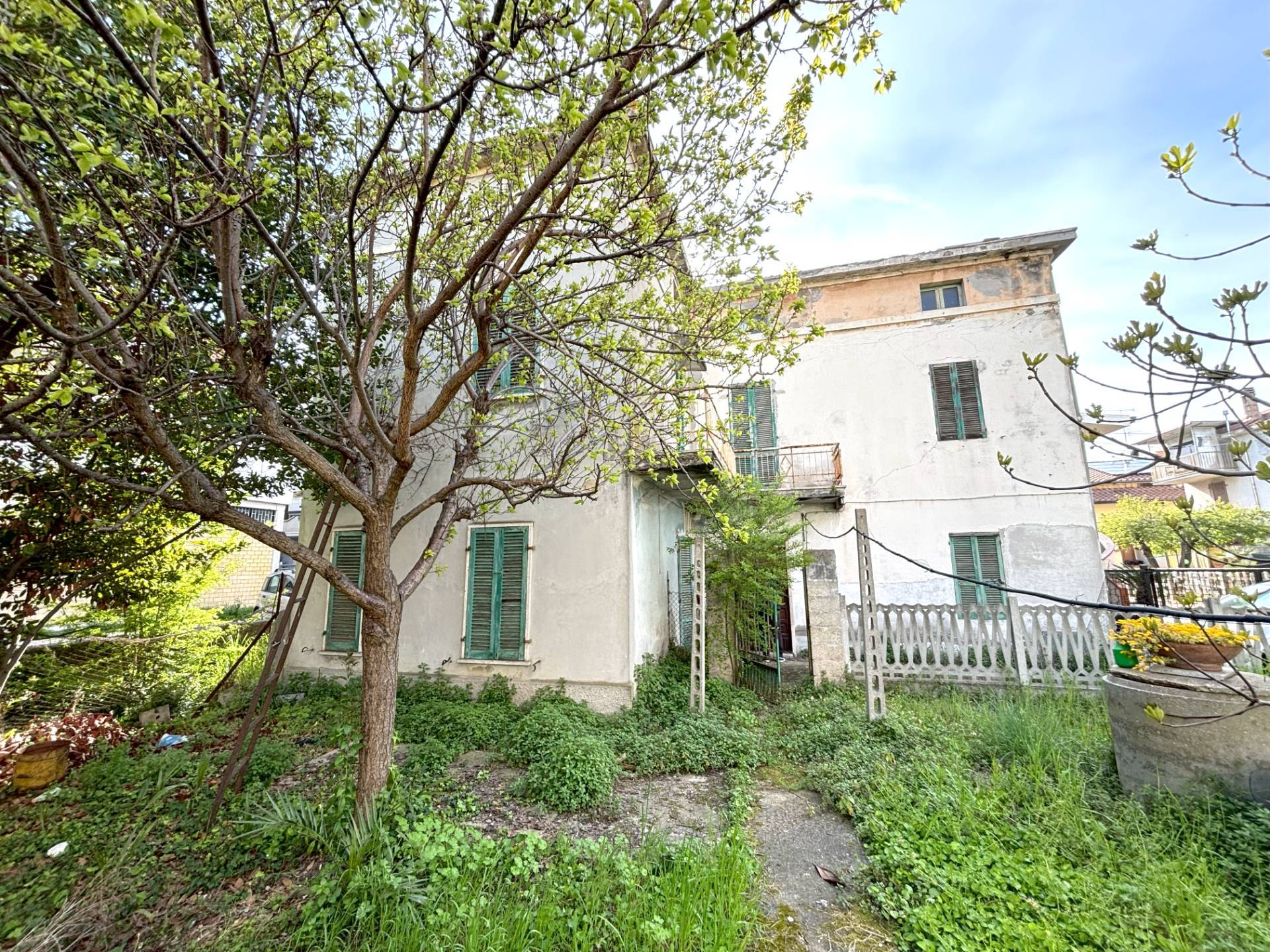 VILLETTA A SCHIERA in vendita a Martinsicuro