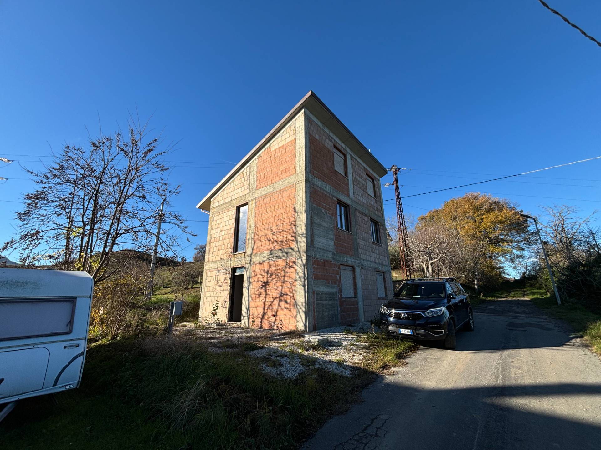 CASA/VILLA in vendita a Montedinove