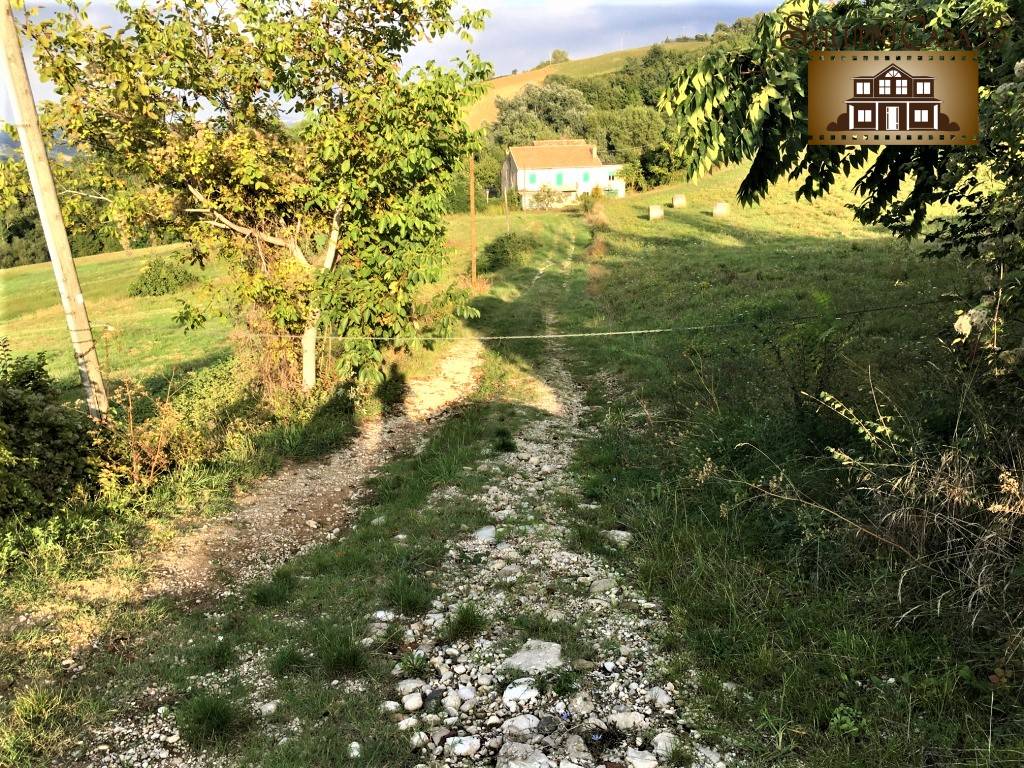 CASA COLONICA in vendita a Rotella