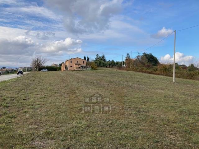 CASA COLONICA in vendita a Controguerra