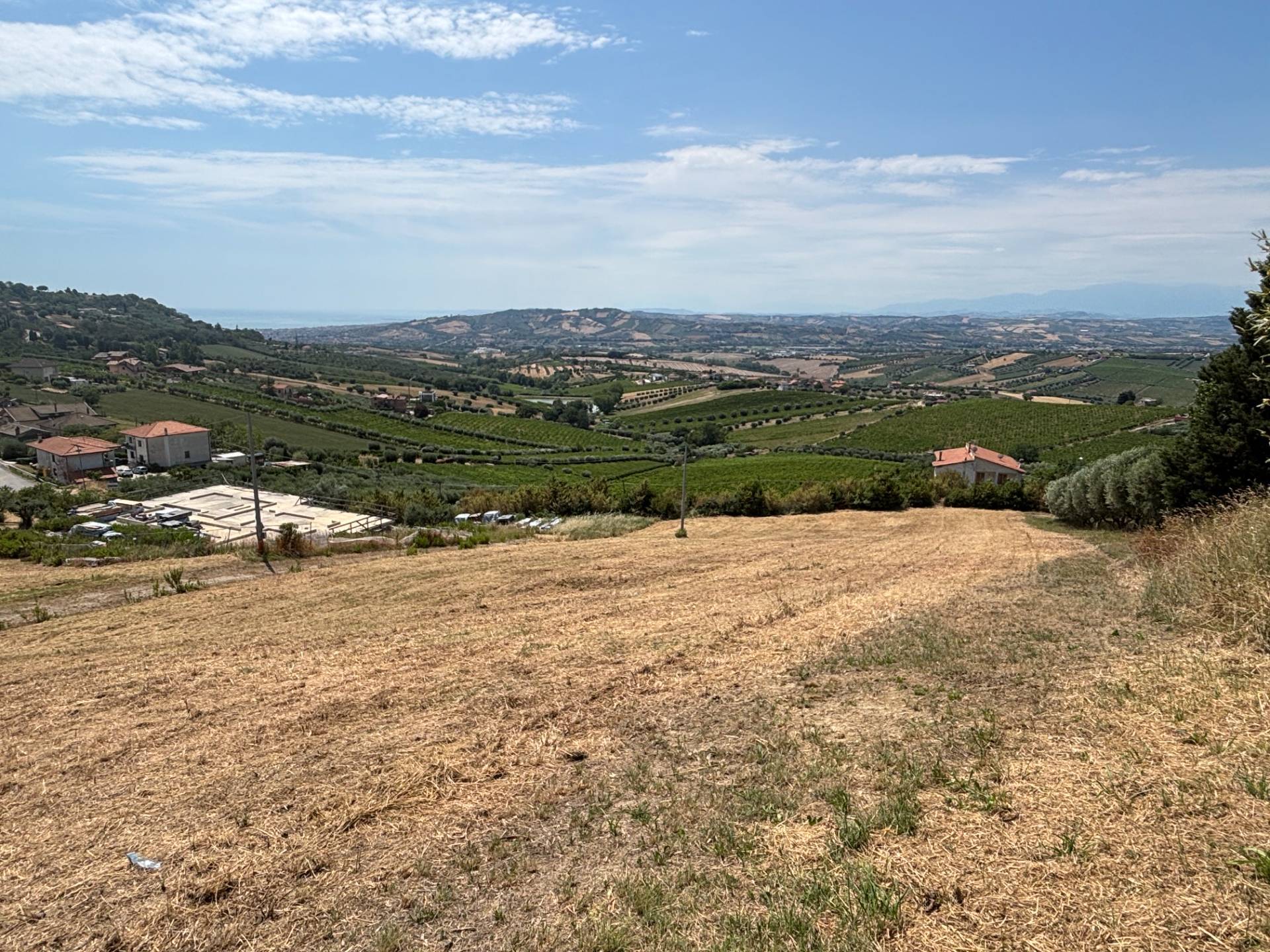 TERRENO EDIFICABILE in vendita a Colonnella