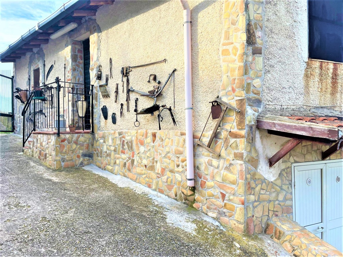 Villa con giardino a Porto Empedocle