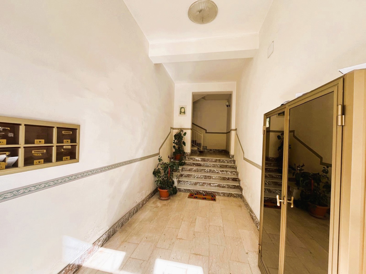 Quadrilocale da ristrutturare a Canicatt