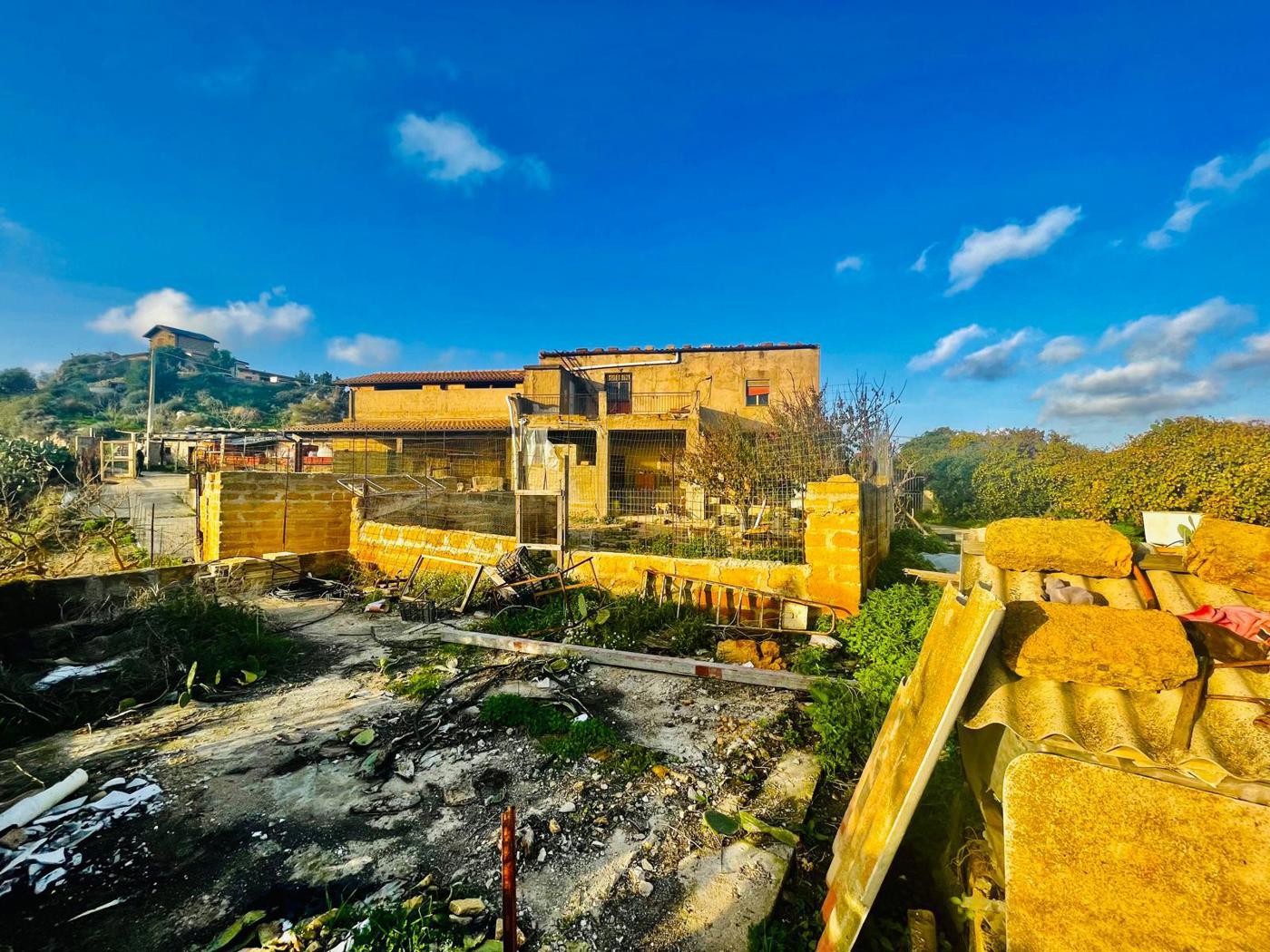 Rustico con giardino a Agrigento