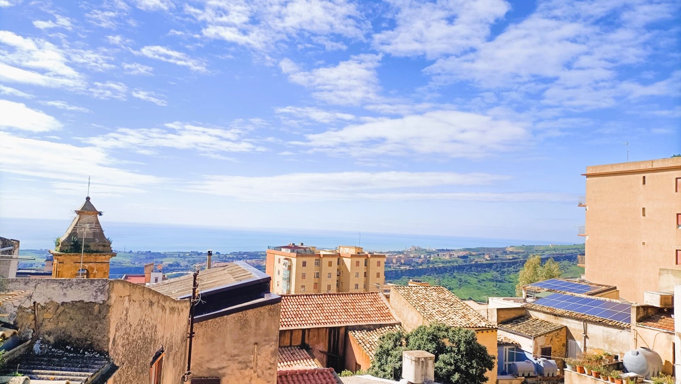 Stabile/Palazzo vista mare a Agrigento