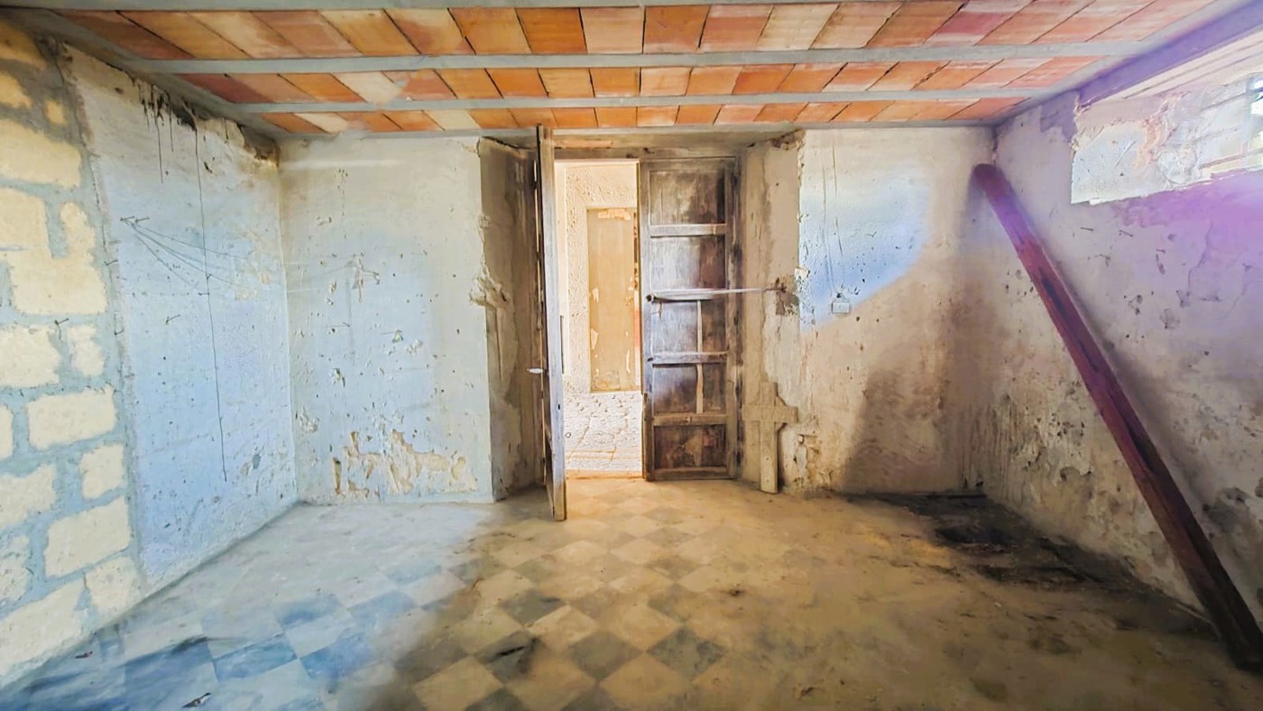 Stabile/Palazzo in vendita a Aragona