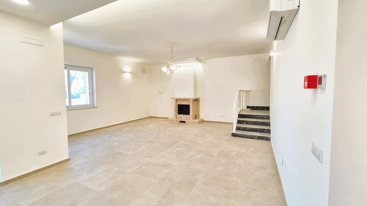 Villa con giardino a Porto Empedocle