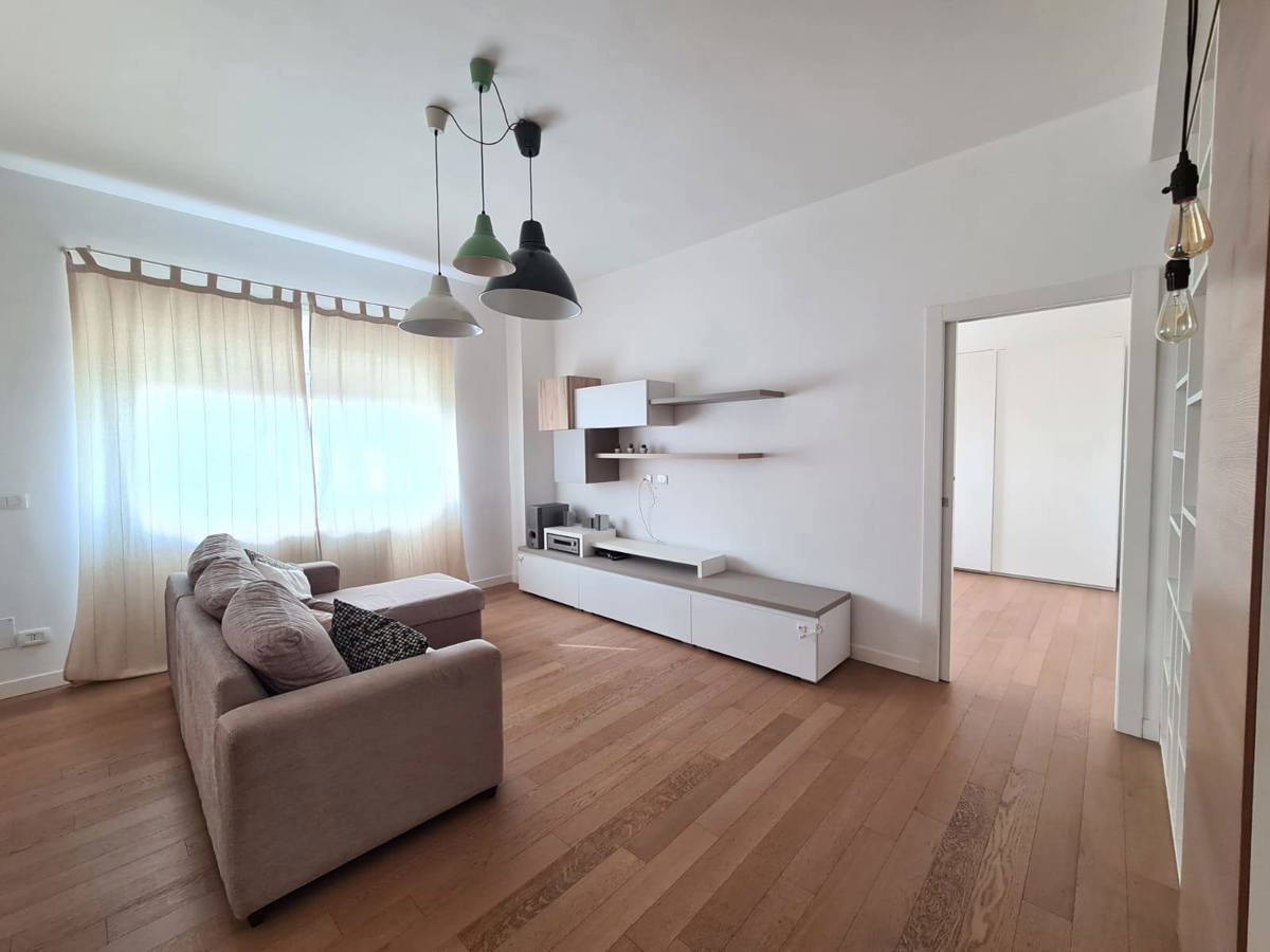 Quadrilocale arredato in affitto a Agrigento