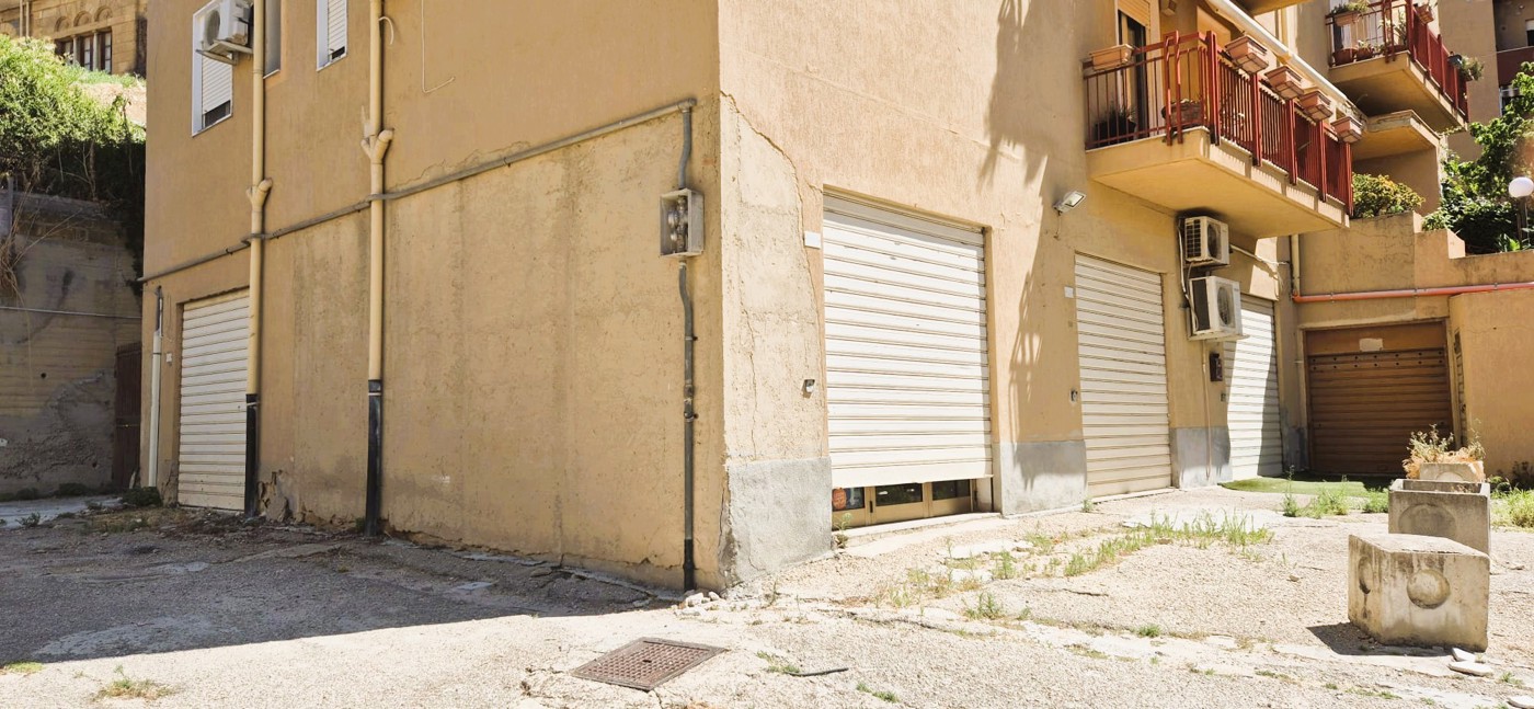 Magazzino in vendita a Agrigento