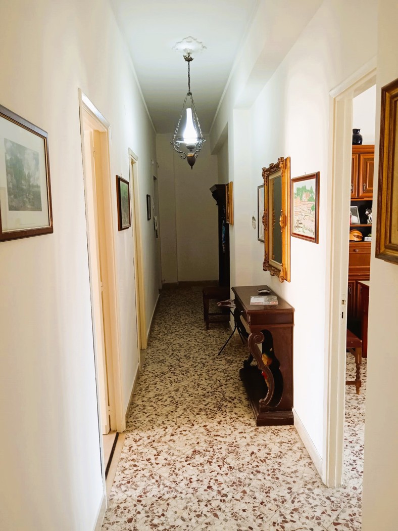 Trilocale da ristrutturare a Agrigento