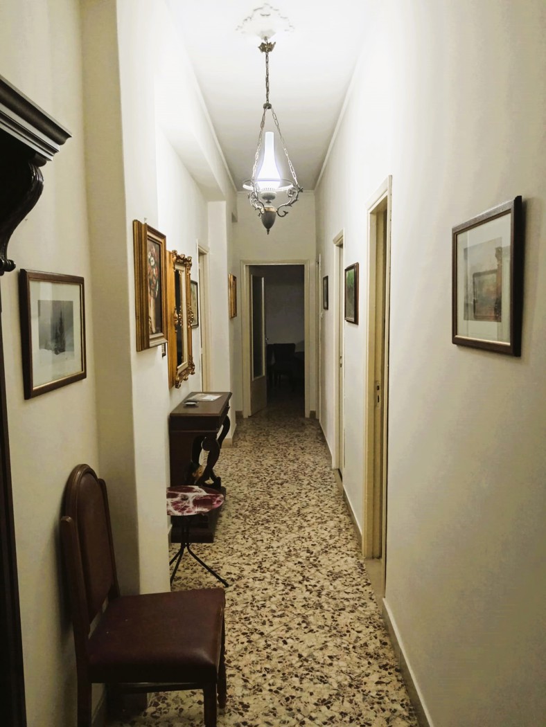 Trilocale da ristrutturare a Agrigento