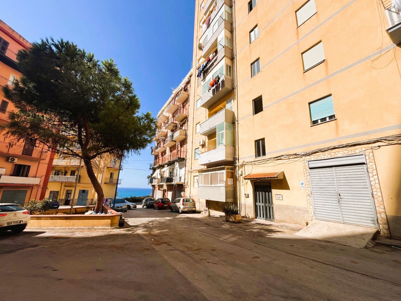 Quadrilocale in vendita a Porto Empedocle