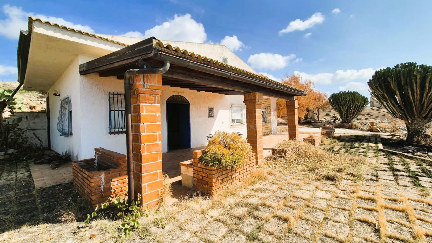 Villa con giardino a Siculiana