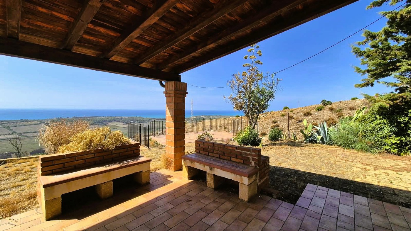 Villa con giardino a Siculiana