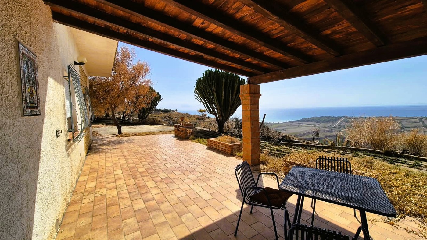 Villa con giardino a Siculiana