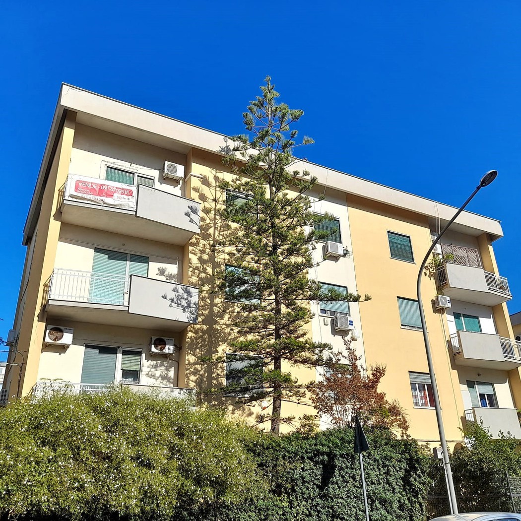 Quadrilocale da ristrutturare a Palermo